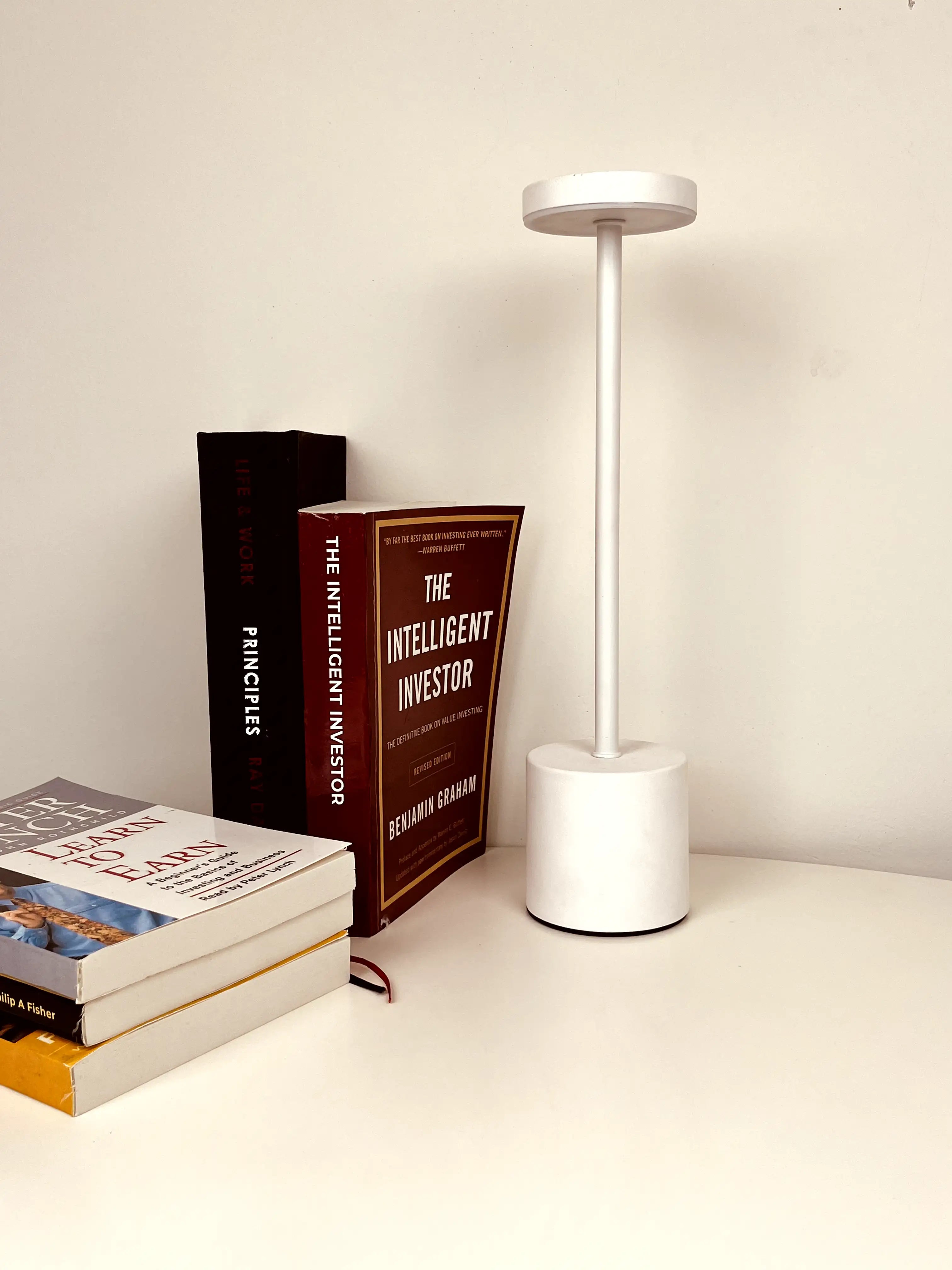 Modern Long Neck Rechargeable LED Table Lamp
