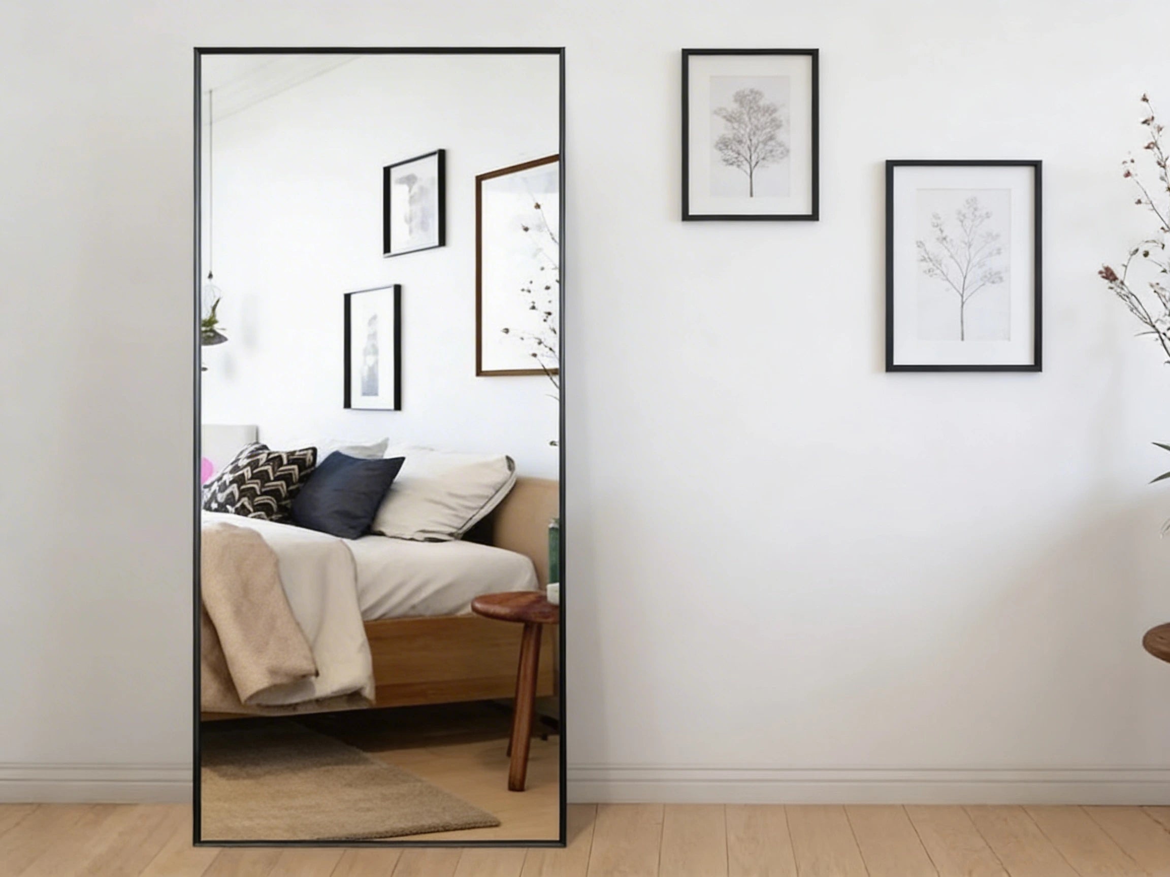 Straight Standing Mirror